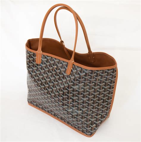 anjou pm bag goyard|goyard size pm or gm.